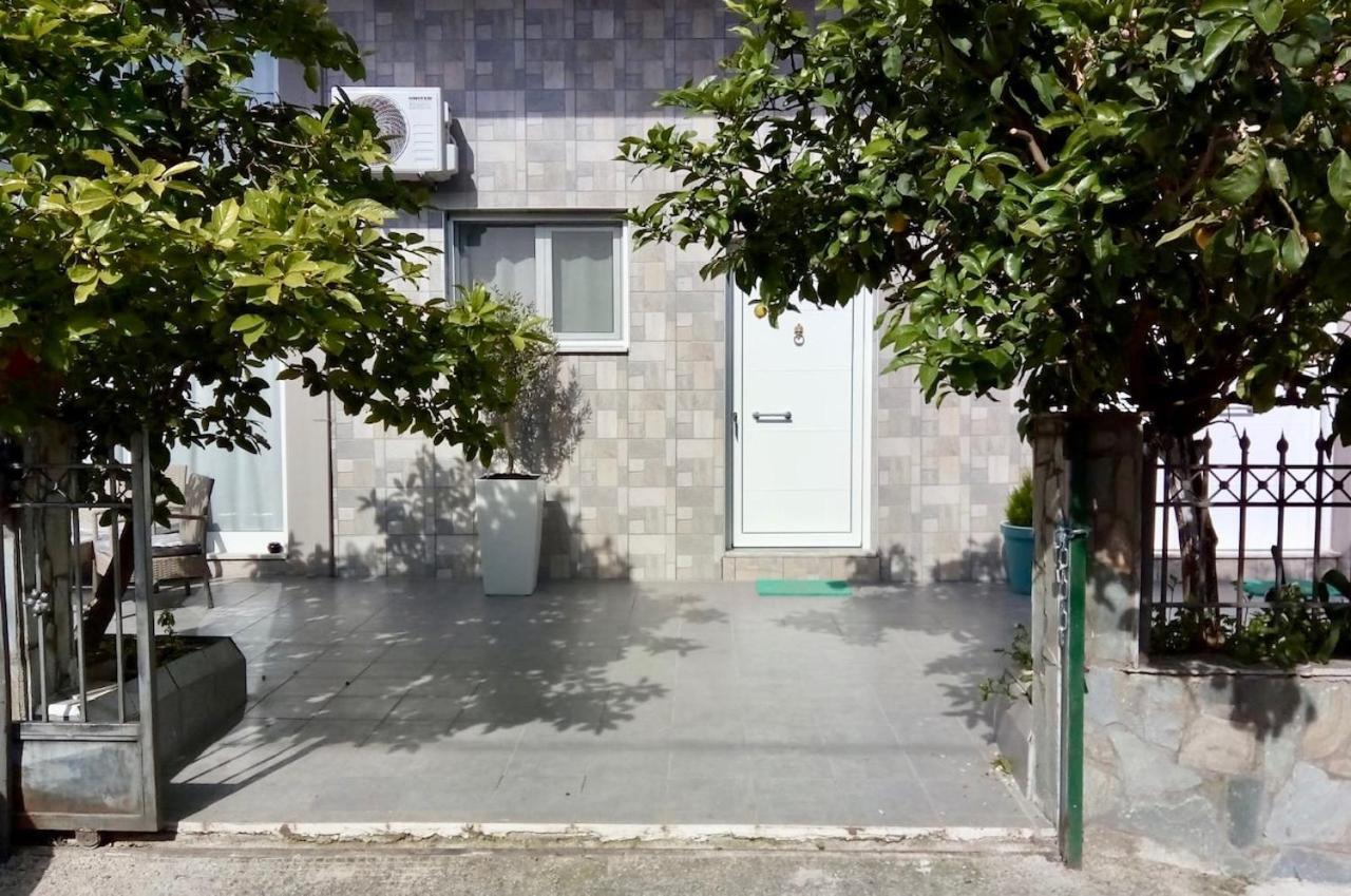 Vonitsa Loft Apartment 1 Bagian luar foto